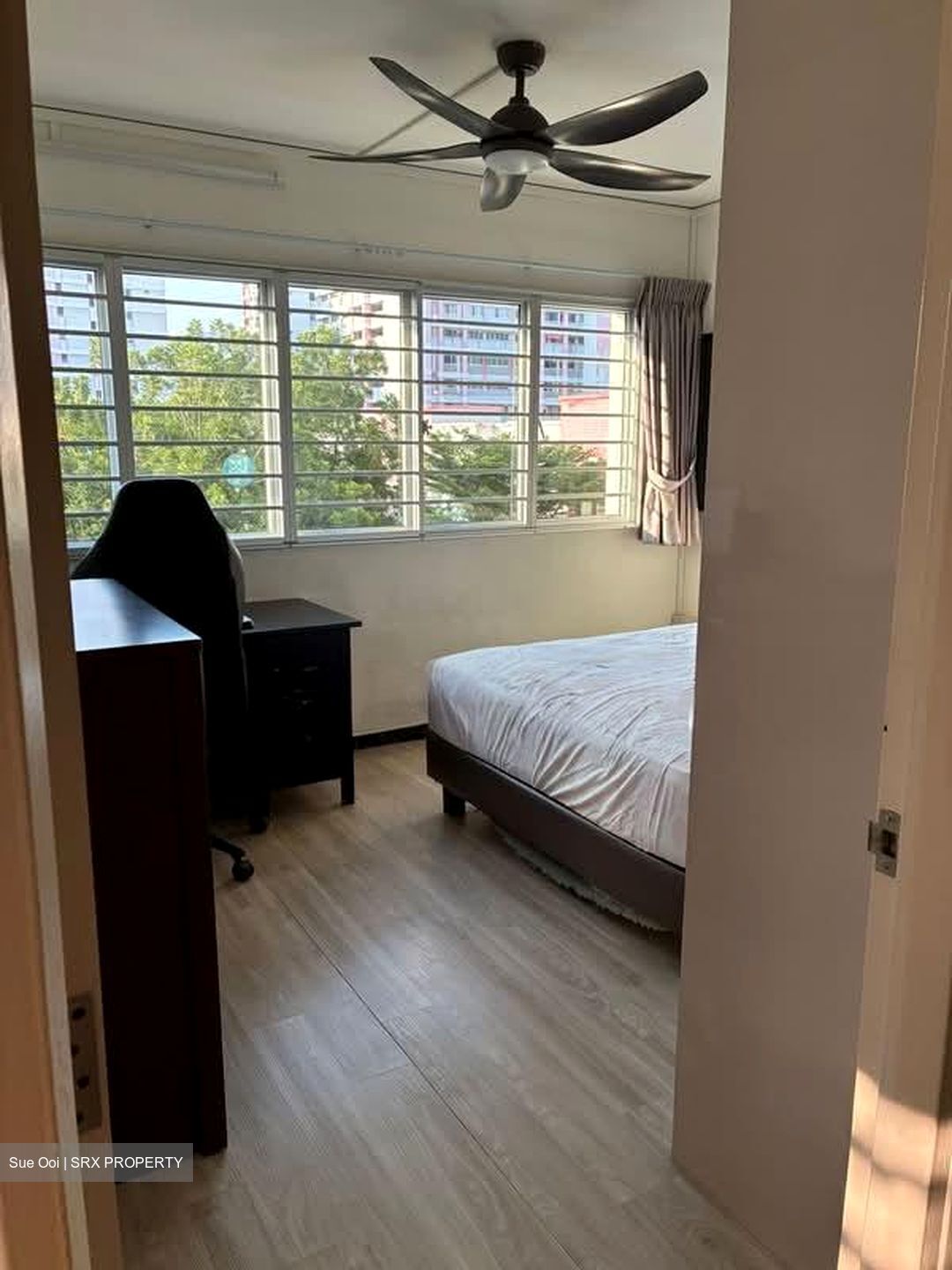 Blk 455 Hougang Avenue 10 (Hougang), HDB Executive #571875701